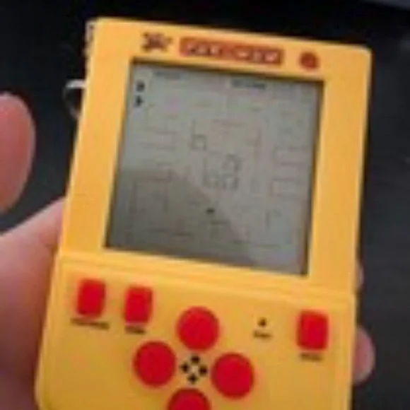 Pacman Keychain Game, Tested - Picture 3 of 3